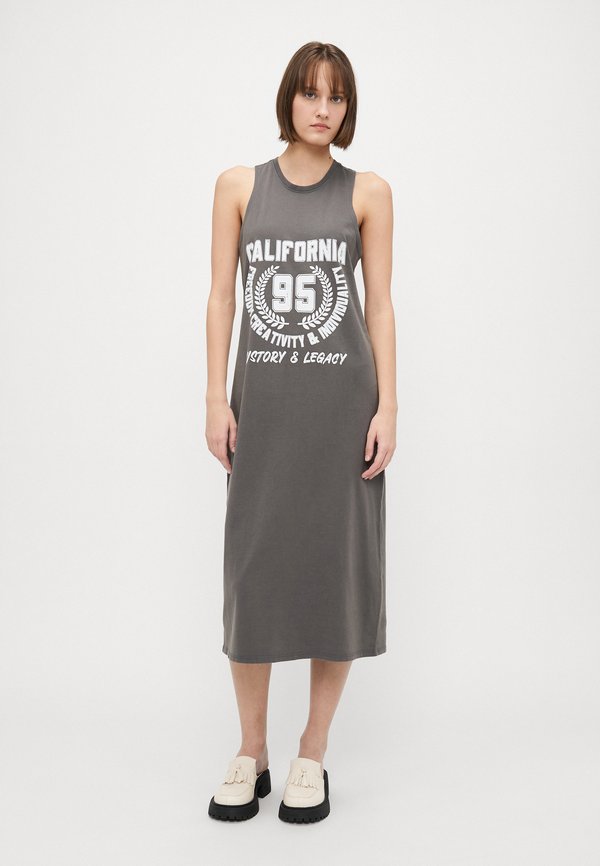 ONLJOY O NECK DRESS - Jerseykleid