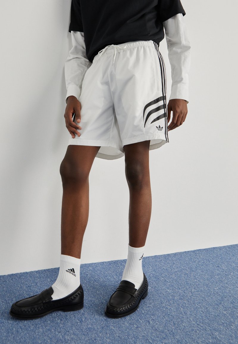 adidas Originals ATL SHORTS - Calças de fato de treino - cloud white
