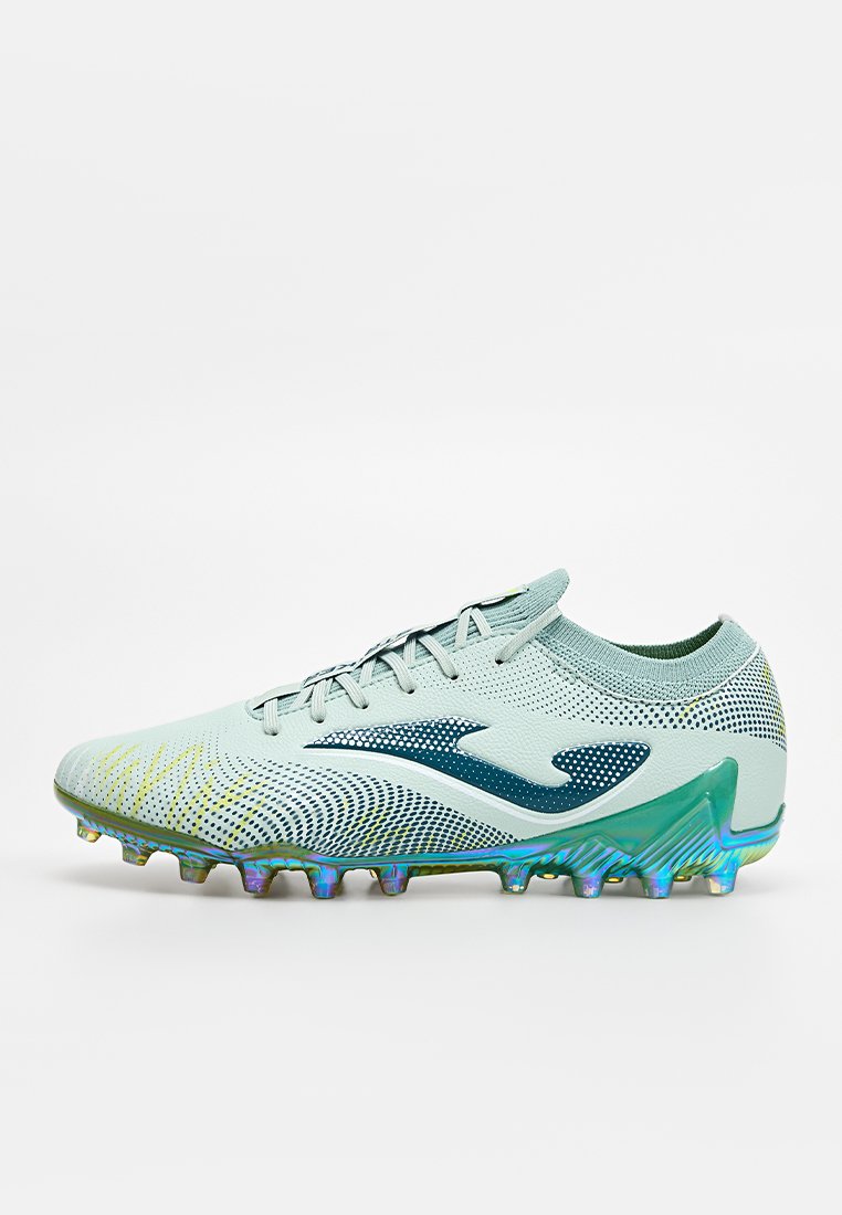 Zapatillas fútbol para césped artificial
