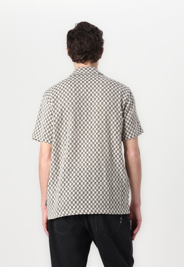 RELAXED STRUCTURED SHIRT - Shirt2