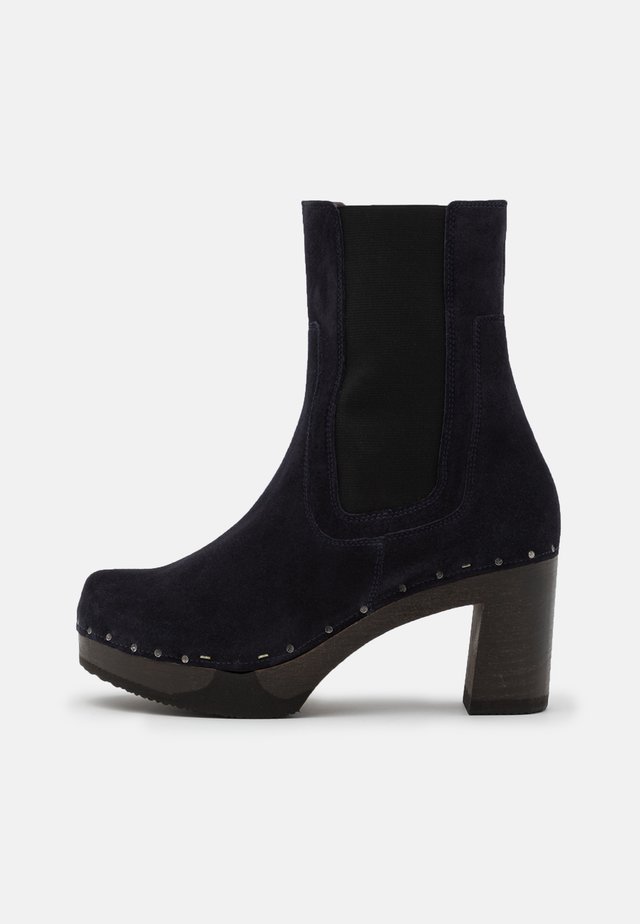 Platform-nilkkurit - blue