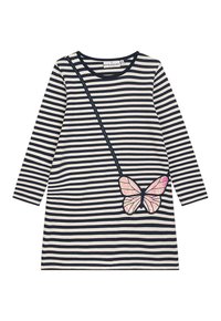 Gestreiftes Kleid mit langen Ärmeln, in Marineblau und Cremefarben, runder Ausschnitt und einer rosa Schmetterlingsapplikation auf der Vorderseite.
