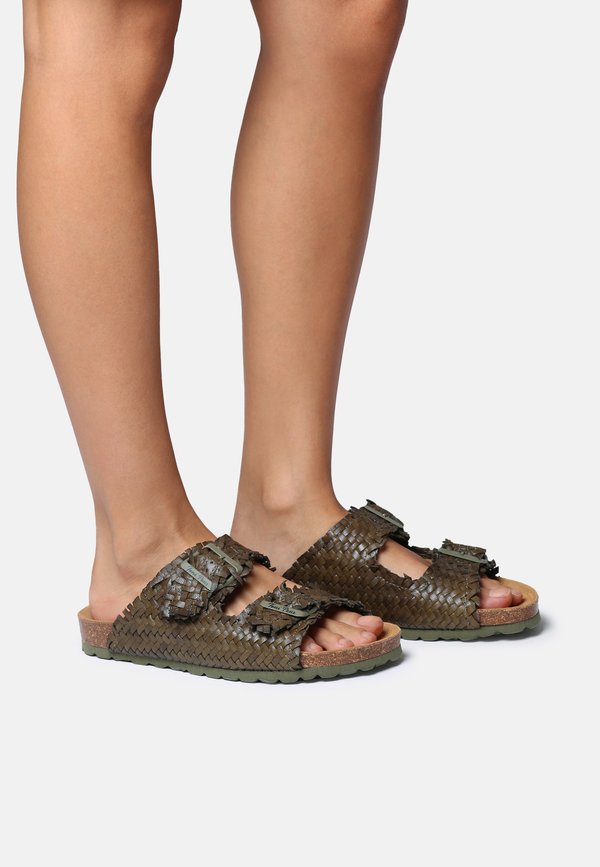 GUAM-TE - Pantolette flach - caqui