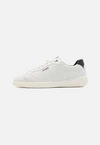 RIVEN - Sportbačiai - white