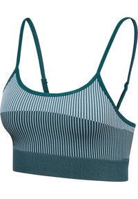 Bralette a rayas en tonos verde azulado y azul claro, con finas tiras ajustables y una banda de color sólido en la parte inferior. Textura suave y acanalada.