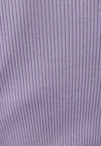TUSSAH JAY  - Pikkade varrukatega topp - lilac