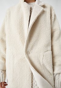 PULL&BEAR Płaszcz zimowy