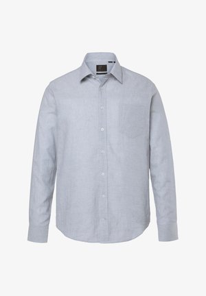 Camisa de manga larga azul claro con botones, cuello puntiagudo y bolsillo en el pecho, hecha de tela texturizada.