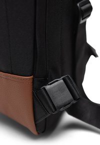 Herschel HERITAGE 8L - Bandolera - camel