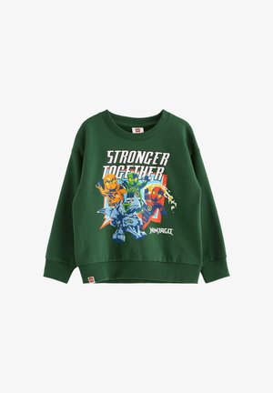 Sweat-shirt vert foncé avec le texte "Stronger Together" et des personnages colorés LEGO Ninjago ainsi qu'un graphique de dragon sur le devant.