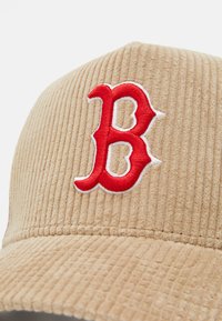 New Era MLB TRUCKER UNISEX - Kapa - tan