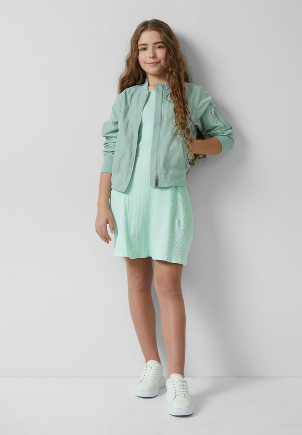 KURZE AUS WARE MIT CUT-OUT - Strickkleid - ozeangrün