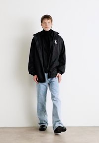 Thumbnail Image 2