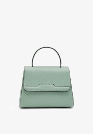 Piccola borsa strutturata in pelle testurizzata verde chiaro con manico superiore e chiusura frontale a patta.