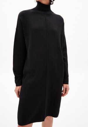 Robe pull - black