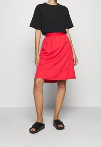 Calvin Klein Gonna a campana - red