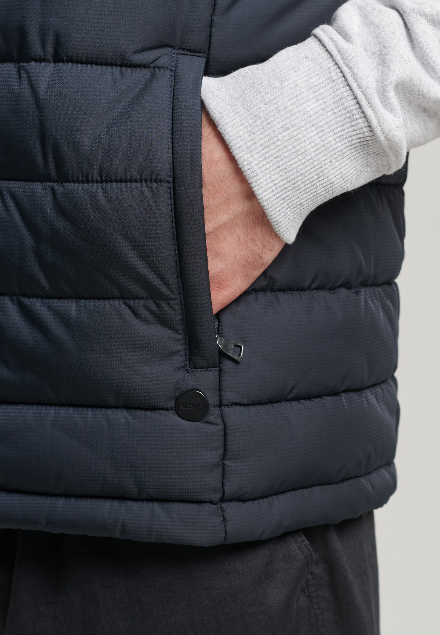 superdry studios fuji gilet
