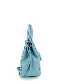 Lichtblauwe leren handtas met een gestructureerd oppervlak, een trekkoordsluiting en een verstelbare schouderband. Heeft een kwastje als accent aan de zijkant.