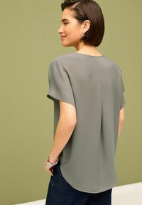 Next SHORT SLEEVE OVERHEAD STANDARD - Blůza - grey