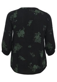 Schwarze Bluse mit floralem Muster in Dunkelgrün. Mit dreiviertel Puffärmeln und Rundhalsausschnitt. Weicher Stoff, lockere Passform.