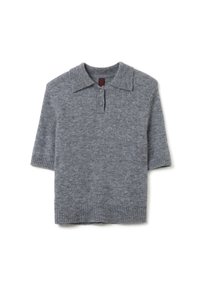 Grauer kurzärmeliger Polo-Pullover mit weicher Textur, geripptem Saum und klassischem Kragen mit einer Zwei-Knopf-Leiste.