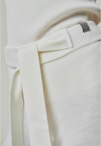YOU LOOK PERFECT SET - Pyjama - bonewhite
