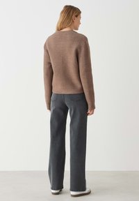 OPUS DOMBA - Cardigan - cocoa