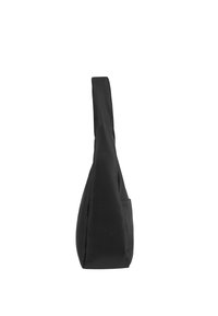 Sac à bandoulière en cuir noir avec une surface texturée, en forme de goutte d'eau, et une longue bandoulière unique. Vue de côté.