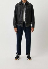 Serge Pariente Skinnjacka - black