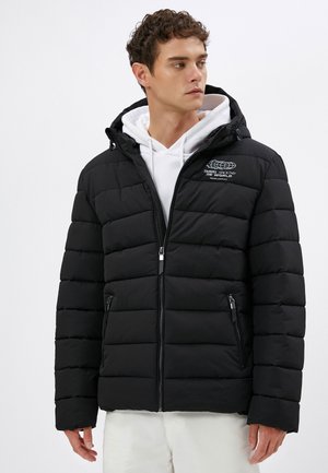 SLOGAN PRINTED ZIPPER POCKET DETAIL  - Winterjas - black