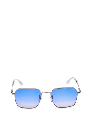 Lunettes de soleil à monture métallique avec verres carrés dégradés bleus et extrémités de branches transparentes, présentées sur fond blanc.