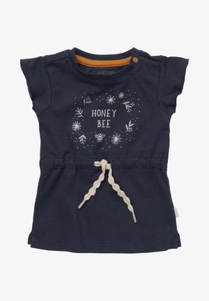 Vestito per bambino piccolo blu navy con maniche corte, stampa decorativa di fiori bianchi e api, testo "HONEY BEE" e coulisse beige in vita.