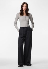 Pieces PCKITTE  - Long sleeved top - medium grey melange