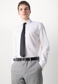 Thumbnail Image 7