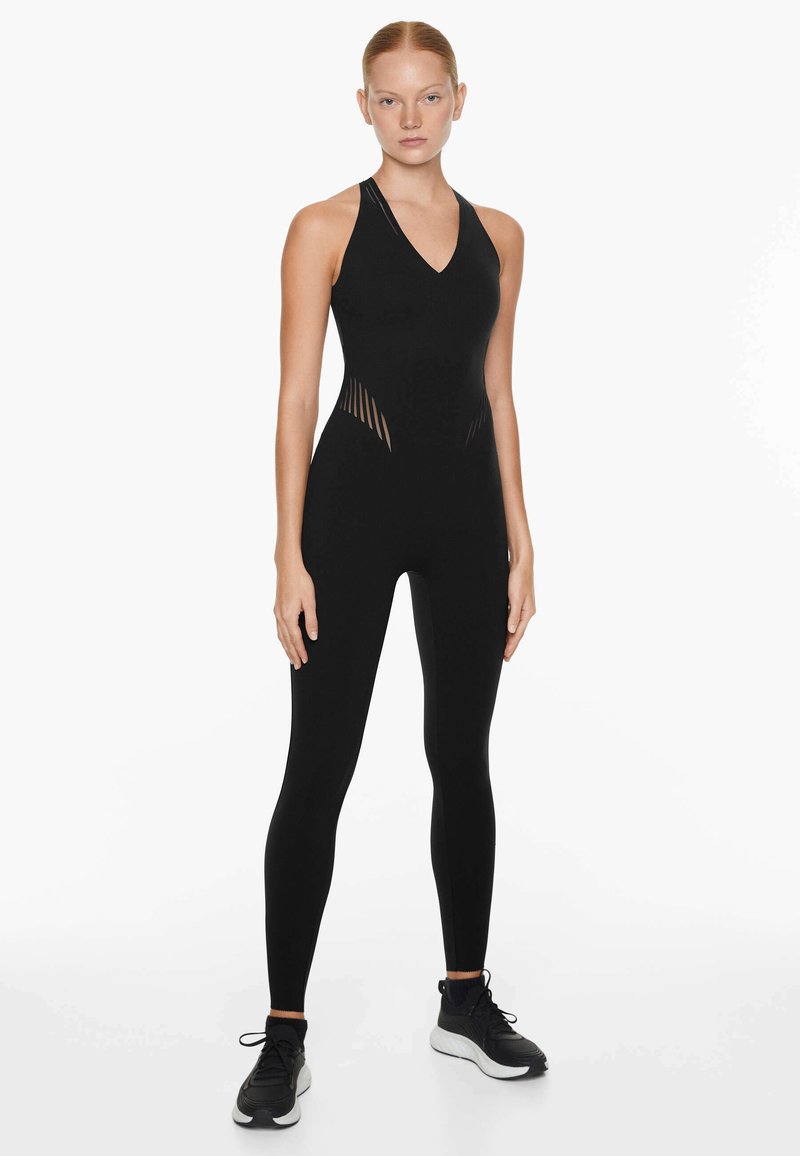 OYSHO Turnpak zwart OYSHO Turnpak zwart