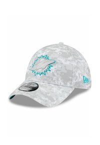 Casquette grise en camouflage avec une couronne structurée, logo de dauphin brodé en aqua, et une visière courbée. Équipée d'une étiquette 39THIRTY sur le bord.