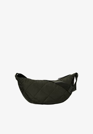 Gevoerd donkergroen schoudertasje met een afgeronde, zachte vorm. Voorzien van een brede, verstelbare zwarte schouderband en een ritsluiting voor veilige opslag.