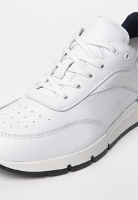 NeroGiardini Sneakers basse - bianco