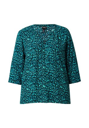 Korte mouw top in turquoise met zwart luipaardprint, met een V-halslijn en drie knoopdetails aan de voorkant. Gladde stoftextuur.