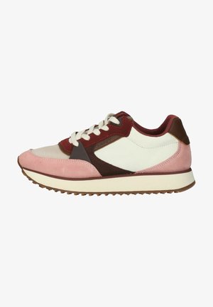 Sneaker with a mix of materials; pink suede, white leather, and brown accents. Cushioned white midsole and textured rubber outsole.