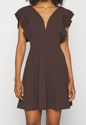 Vestido informal - brown