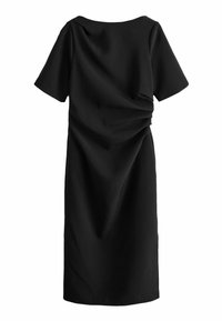 Robe noire à manches courtes, en tissu lisse. Présente un design froncé sur le côté. Longueur genou avec un col rond.