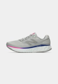 New Balance FRESH FOAM X EVOZ V4 - Utcai futócipők - grey matter