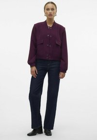 Vero Moda AMALA SHORT - Blouson Bomber - winetasting