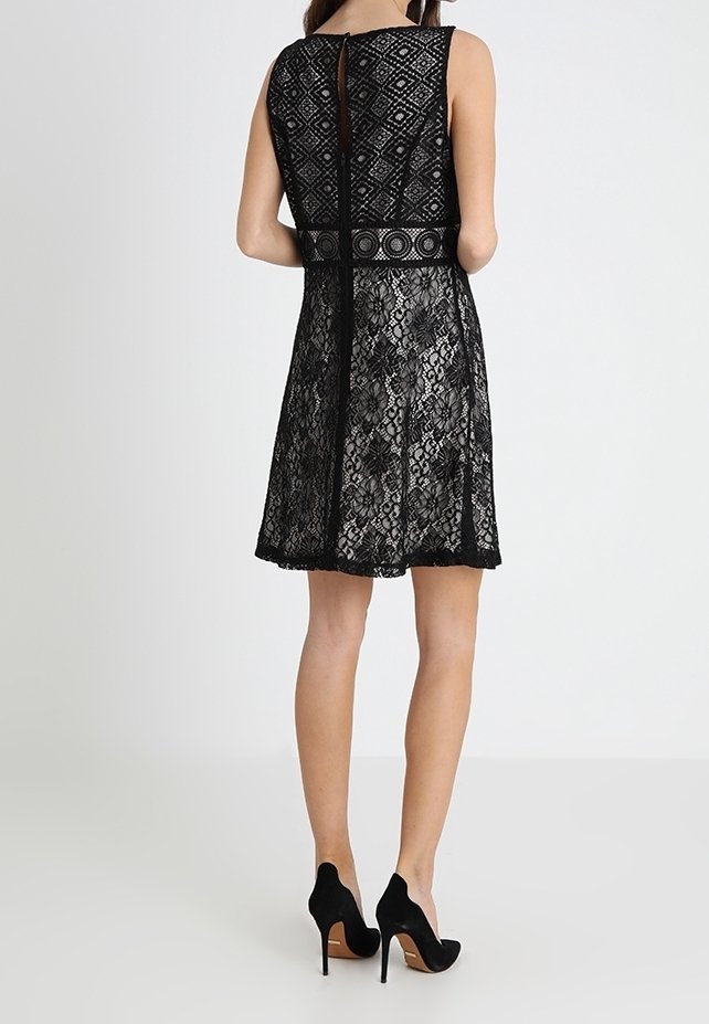 Robe Naf Naf Dentelle Noire Taille 38 – Longueur Genou, Fermeture éclair, Très Bon état