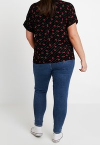 Zizzi Blusa - black