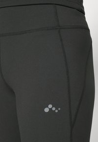 ONLY Play TRAIN - Tajice - black