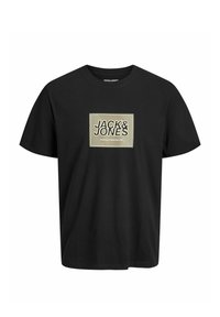 Zwart katoenen T-shirt met korte mouwen, voorzien van een rechthoekig wit en goud logo op de voorkant, en een klassieke ronde hals.