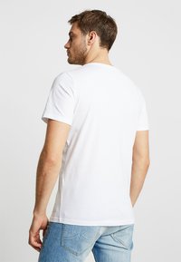 TOM TAILOR DOUBLE PACK V-NECK TEE - T-shirt basic - white