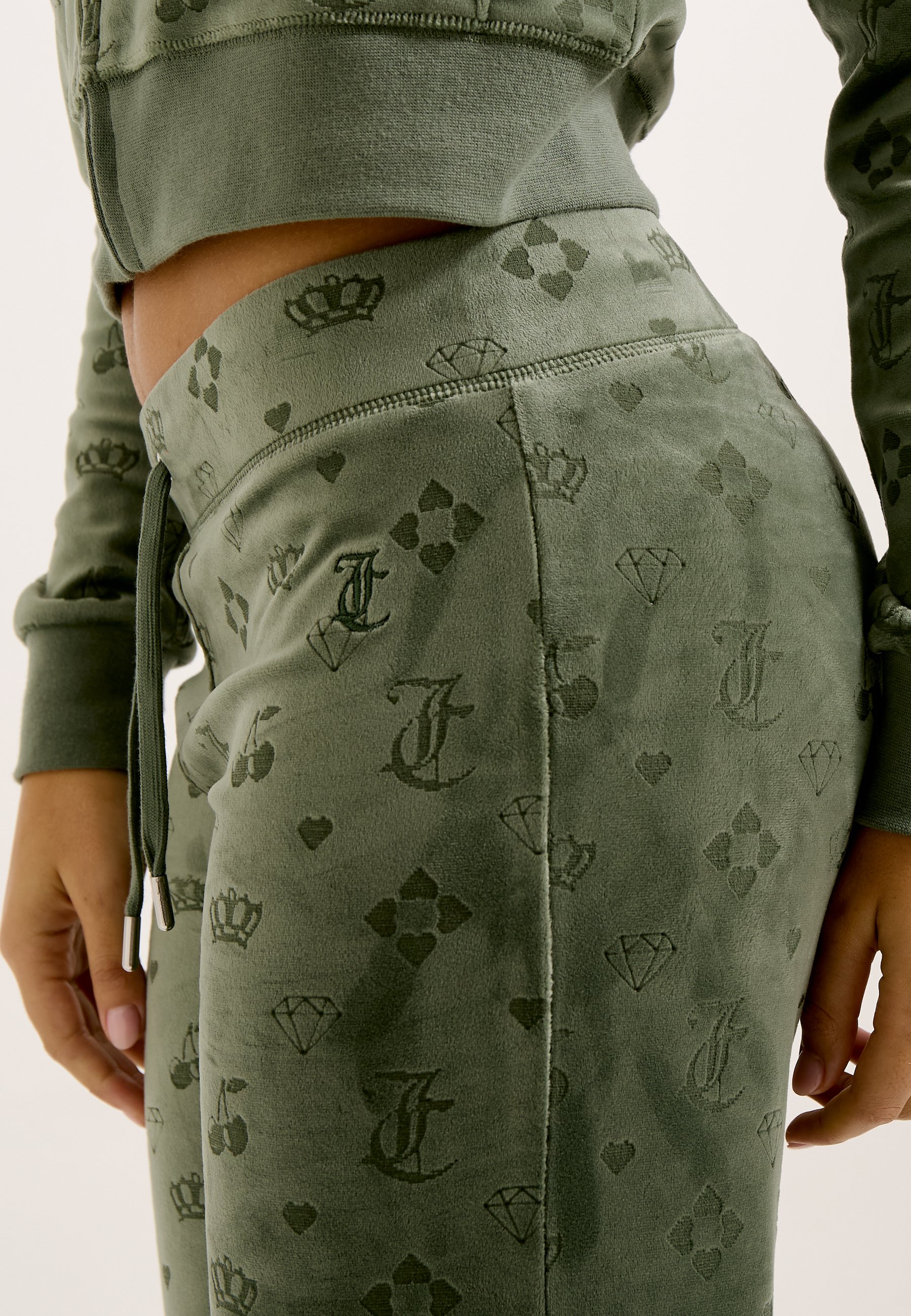 Juicy Couture MONOGRAM LISA - Tracksuit bottoms - thyme/khaki - Zalando.ie